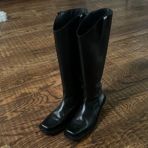 ALOHAS Tall Ranch Boot - Black
